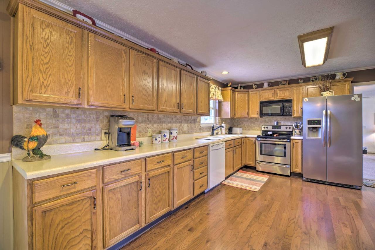 Villa 16 Mi To Pigeon Forge Jujus House With Mtn View Seymour Exterior foto